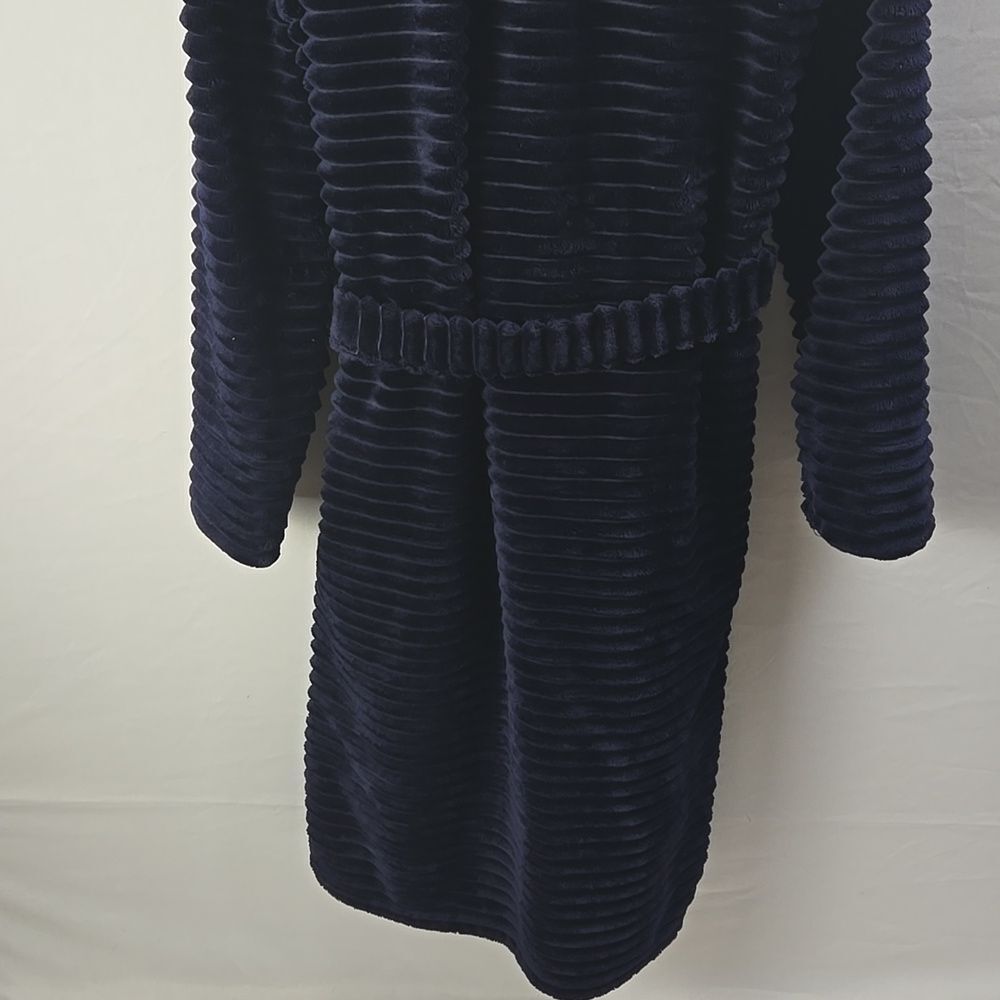Nine West Sleepwear Women's Navy Blue Plush Belted Lounge Robe Sz S/P - Picture 6 of 10